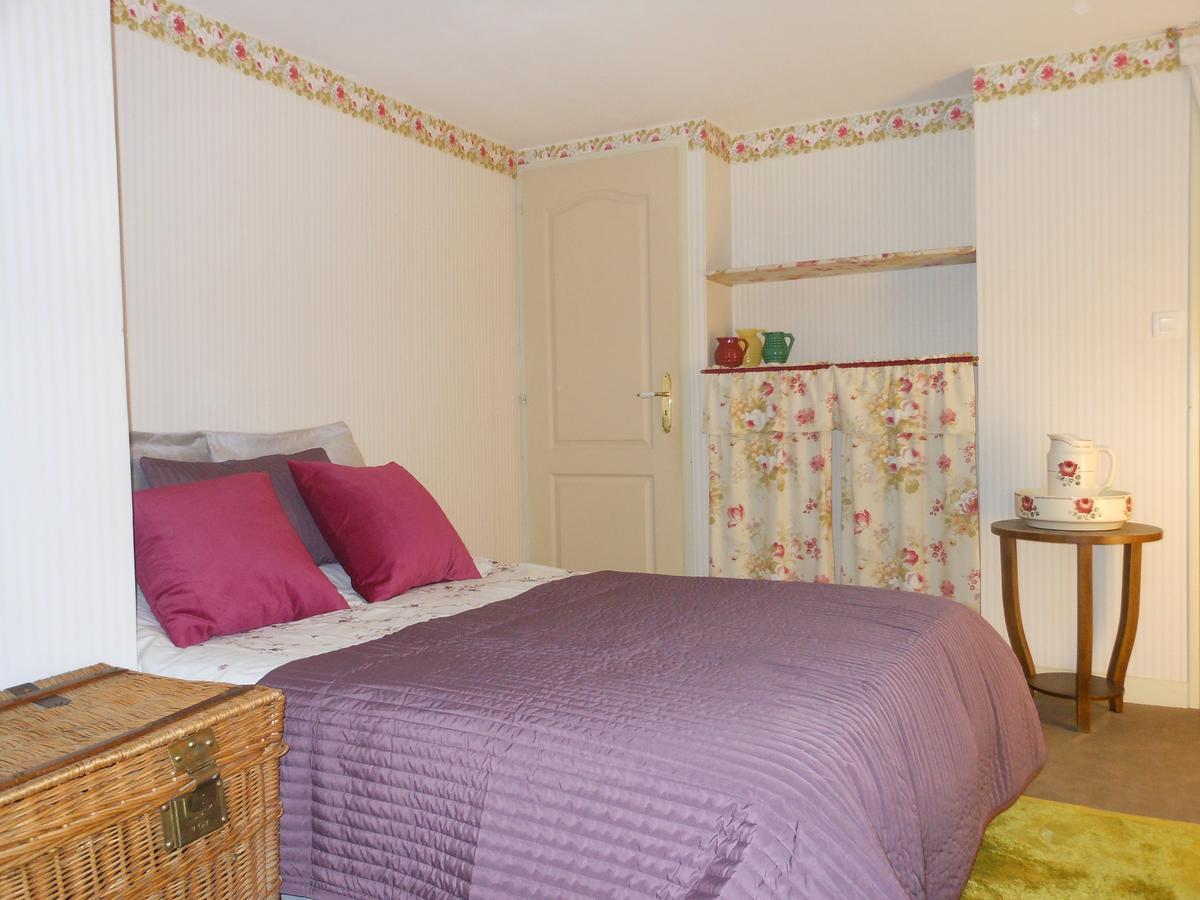 Logis De La Filanderie Bed & Breakfast Becherel Exterior photo
